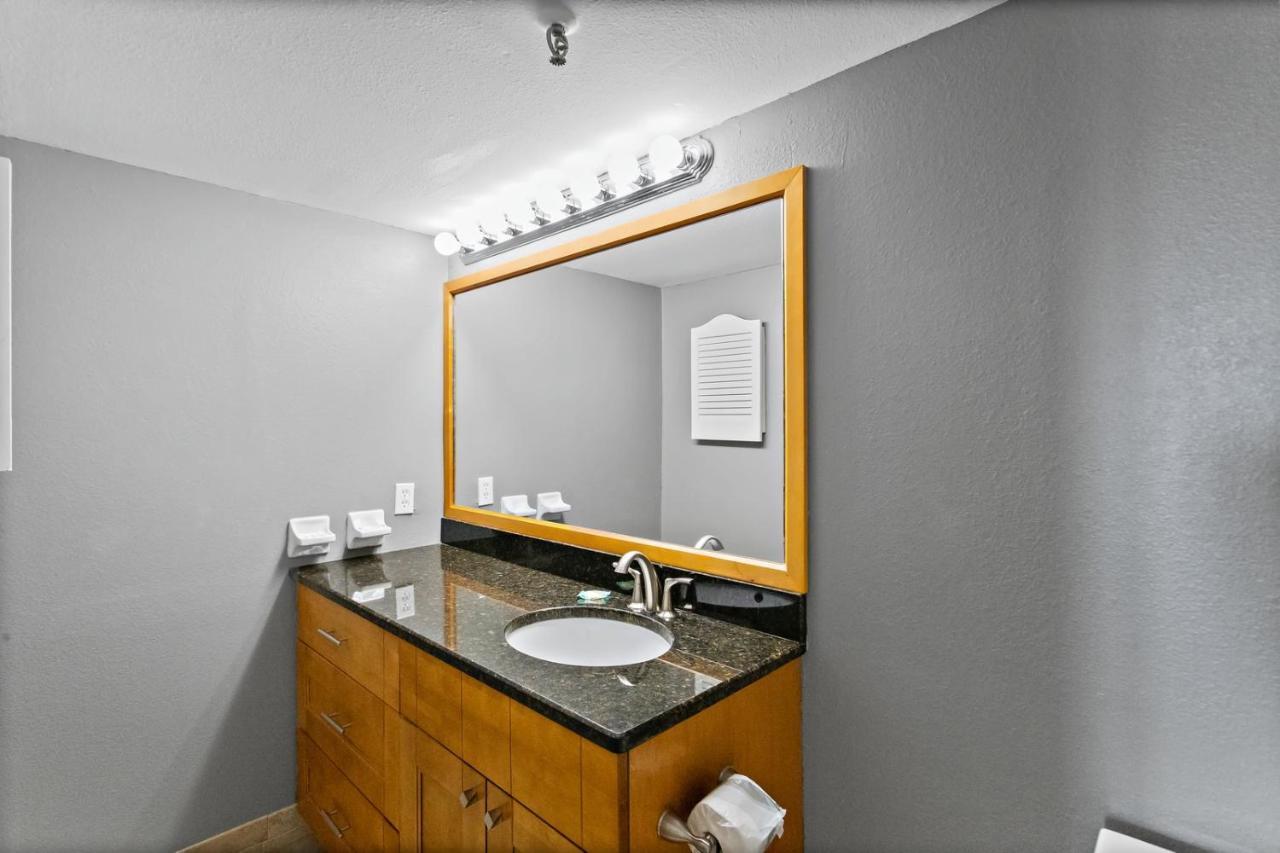 #502 Beach Place Condos - Nightly Rental St. Pete Beach Exterior foto